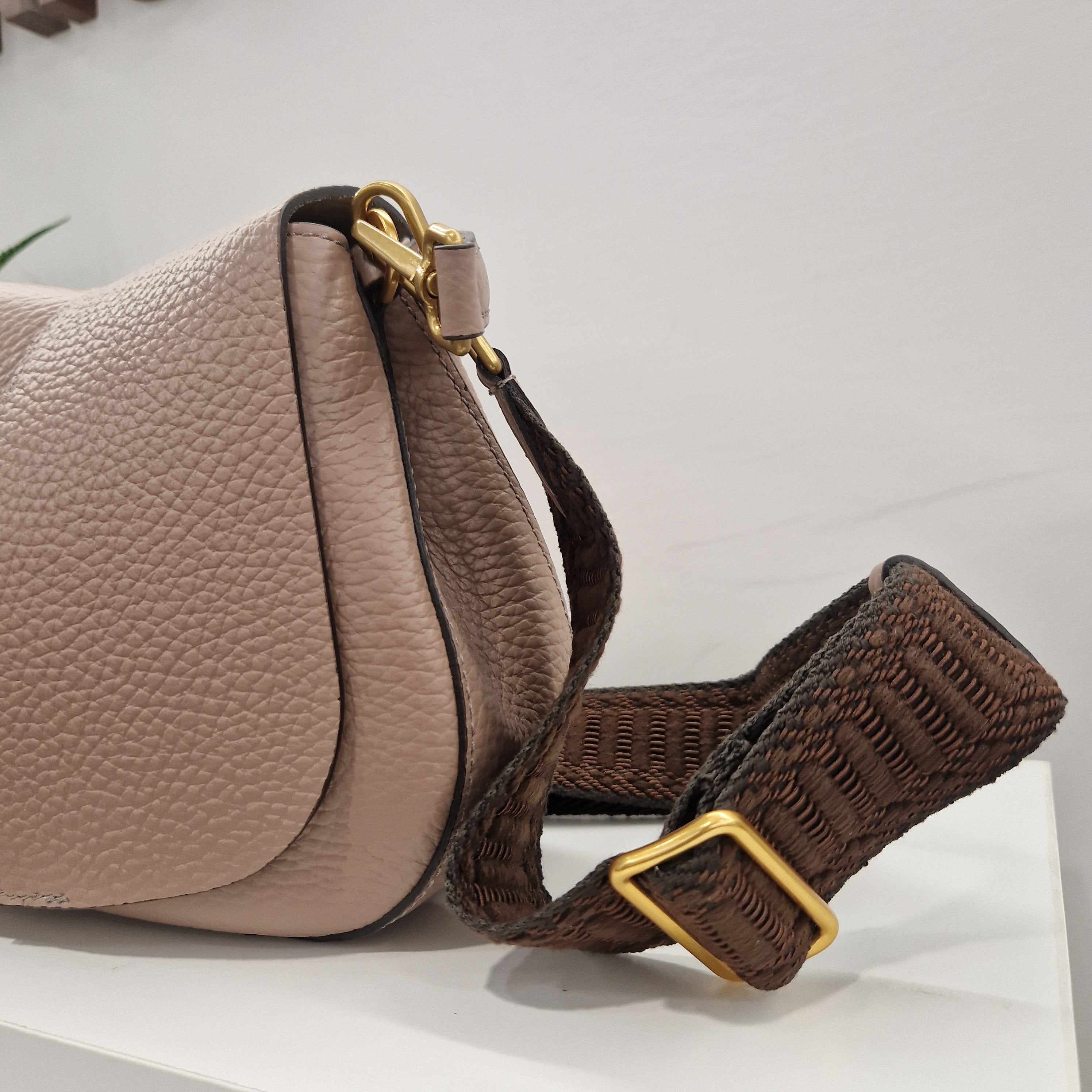 Gianni Chiarini borsa linea Helena Raund rosa cipria formato medio