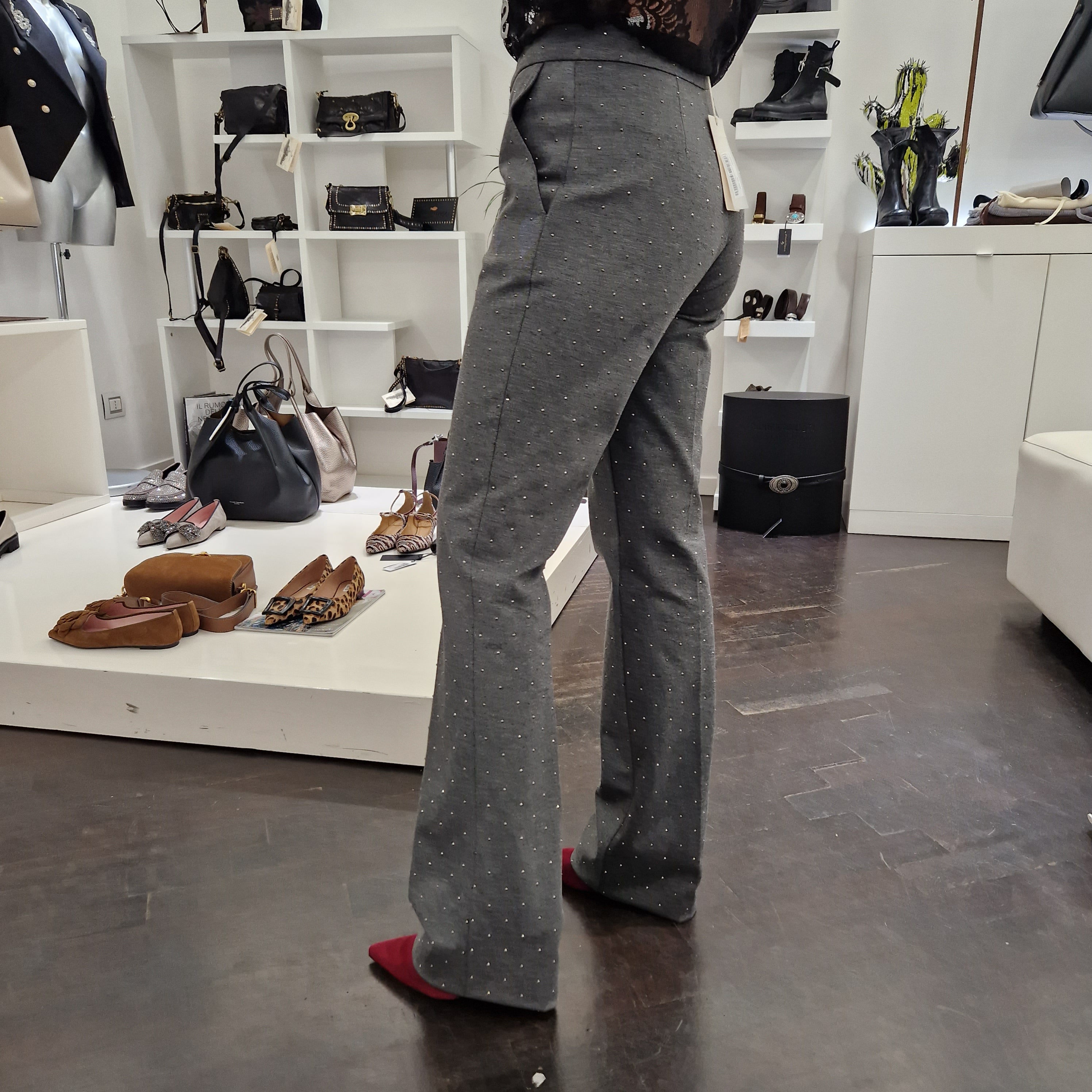 KIKISIX Pantalone strass grigio